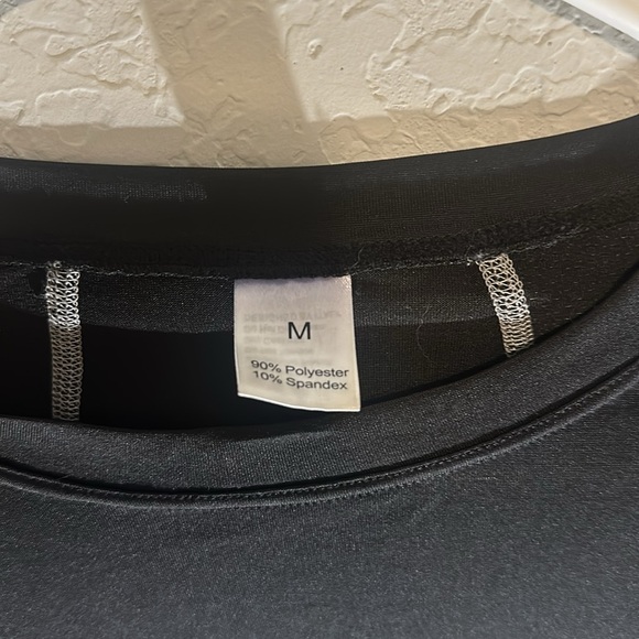 Compression Shirt - Picture 2 of 3